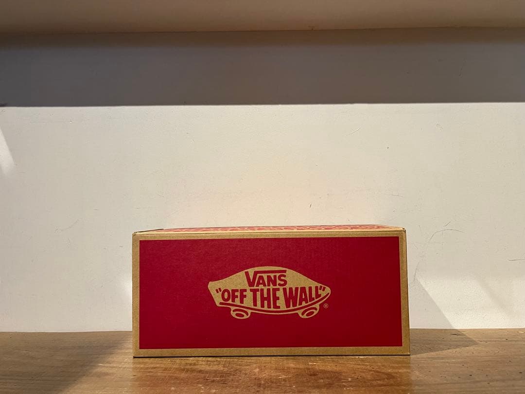 VANS AUTHENTIC checker 黒白 US正規品 赤箱 26.5