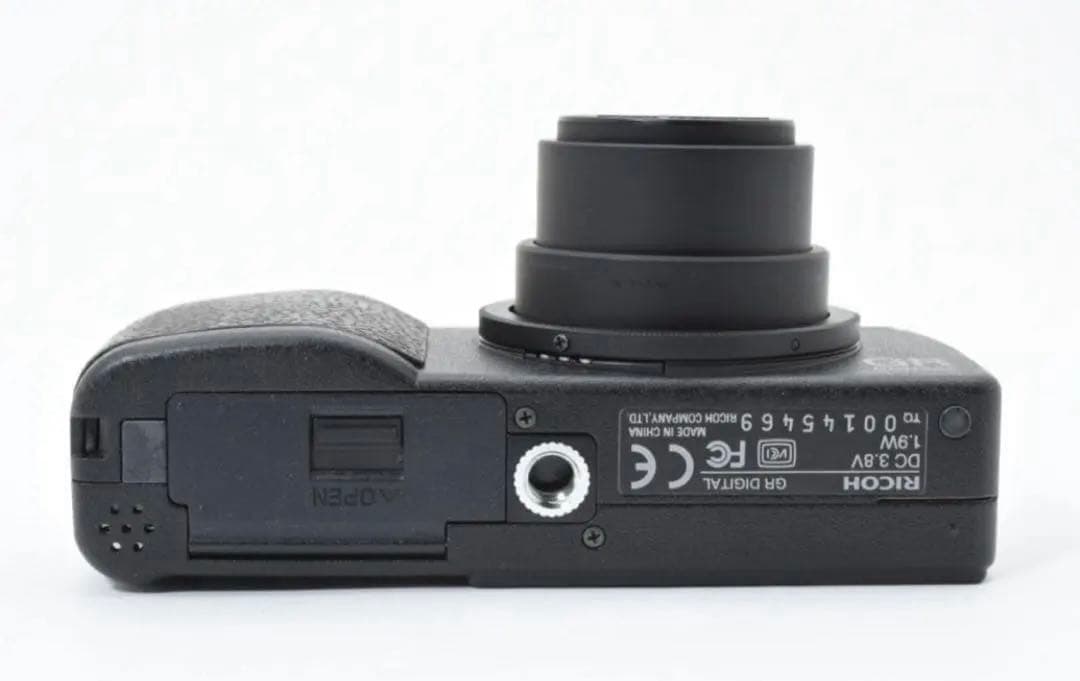 極美品 リコー　RICOH GR DIGITAL ショット数3433枚　充電器付