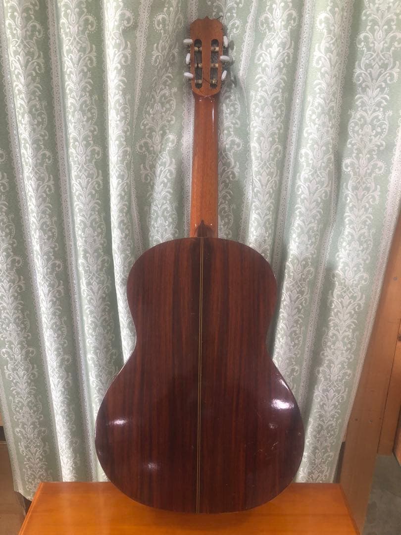 値下　 クラシックギターで有名なMATSUOKA RYOJIのガットギターM30