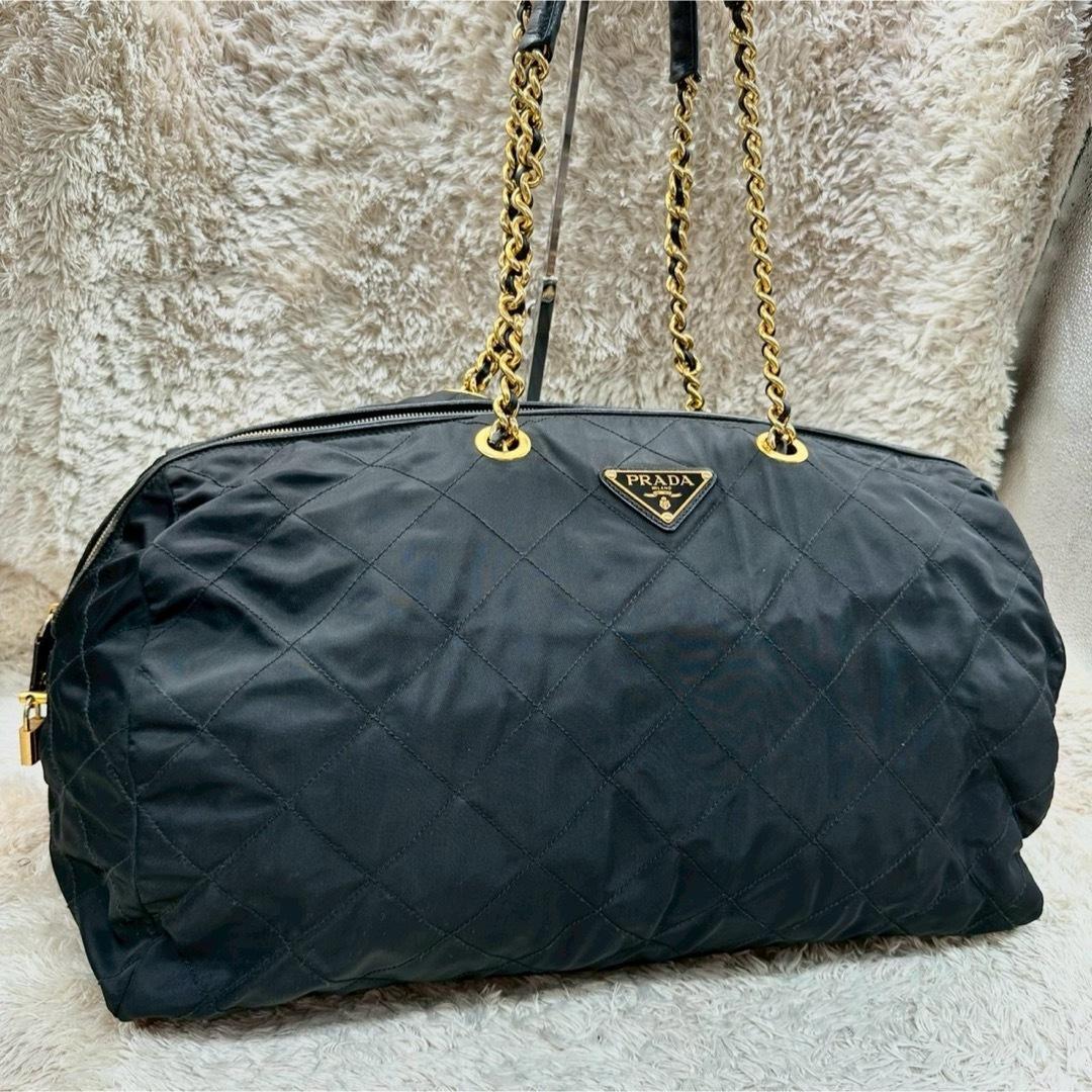 【美品】プラダ ボストンバッグ ブラック ナイロン キルティング 三角ロゴ