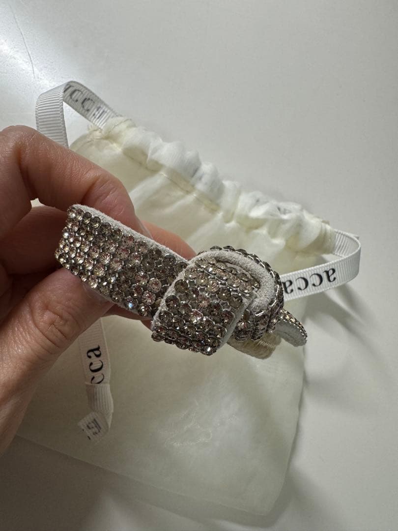 く*す様 ACCAブリジットドレスポニー （ライトベージュ）