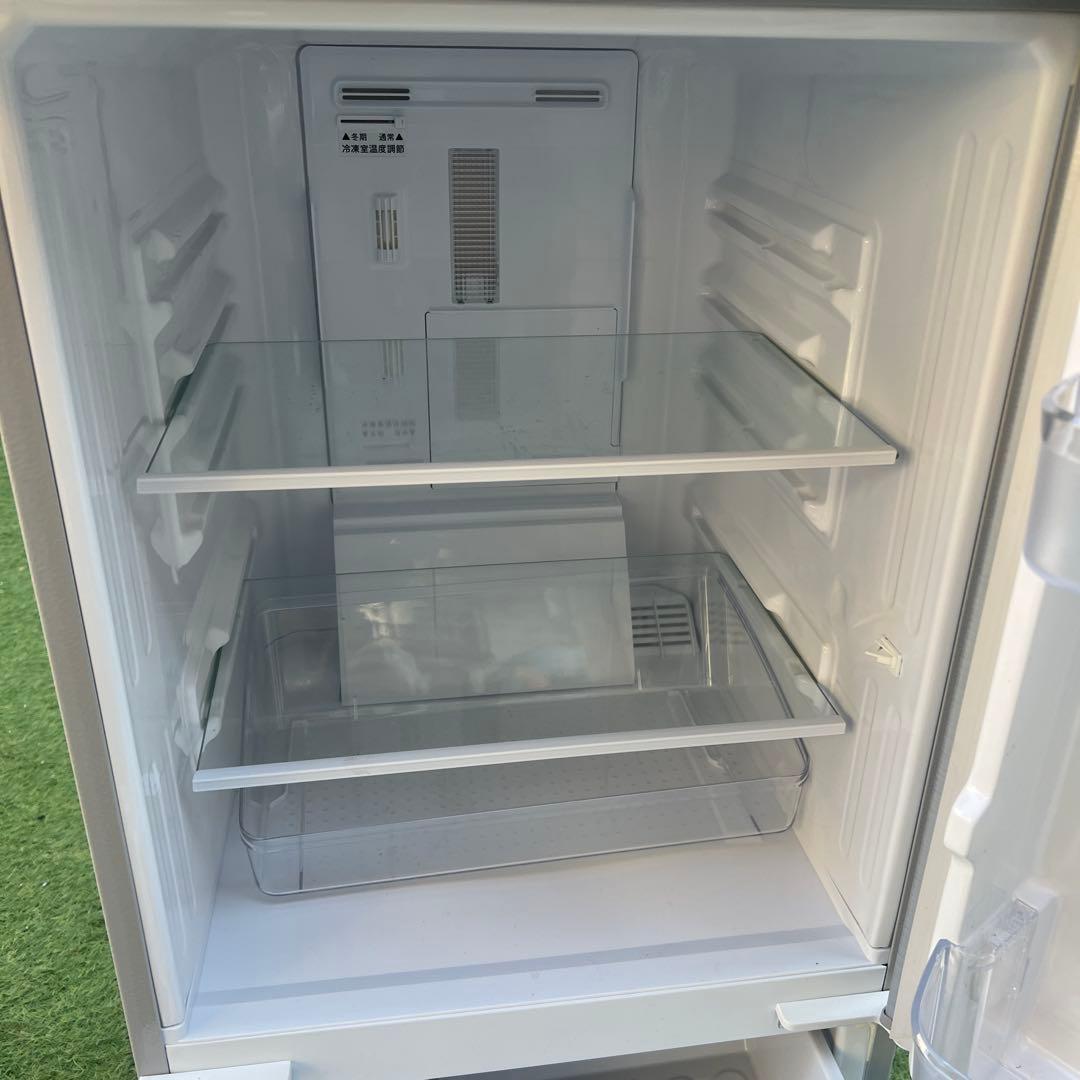 【横浜市内】2020年製　シャープ 137L 2ドア冷蔵庫 左右付け替え可能ドア
