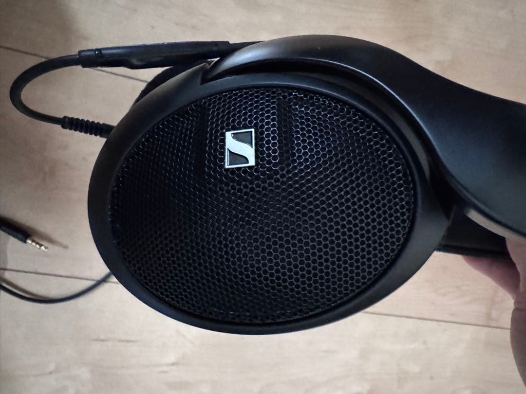 Sennheiser HD 560s 有線ヘッドホン