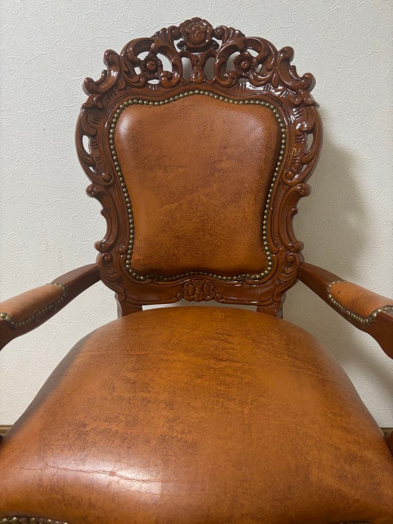 本日限定価格！革張アンティークチェア 肘掛け付 古録展 送料無料