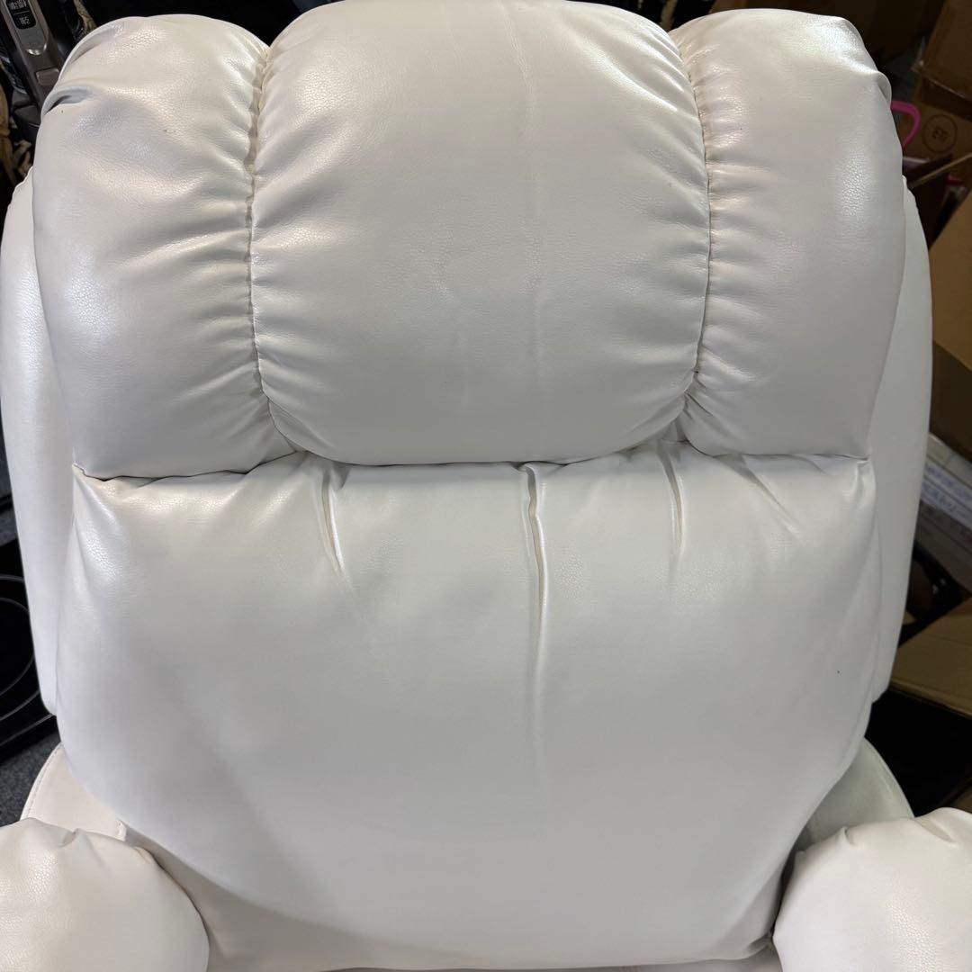 る*〜様 手動ラウンジチェア SHIFFON Jr-S ホワイト ステージ付き