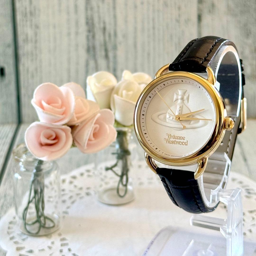 【.美品】vivienne ヴィヴィアン 腕時計 オーブ ゴールド