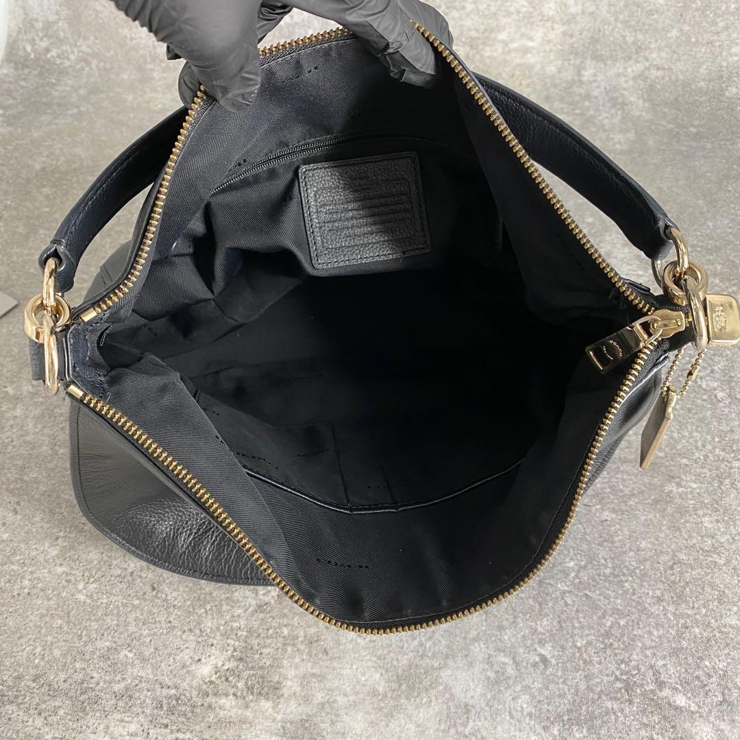 バッグ Coach Turnlock Leather One Shoulder Bag