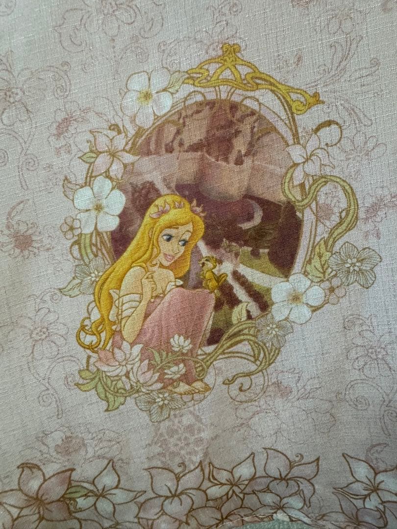 美品！シークレットハニー　魔法にかけられてジゼル　ワンピース