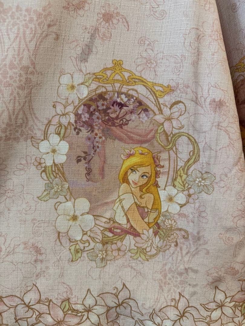 美品！シークレットハニー　魔法にかけられてジゼル　ワンピース