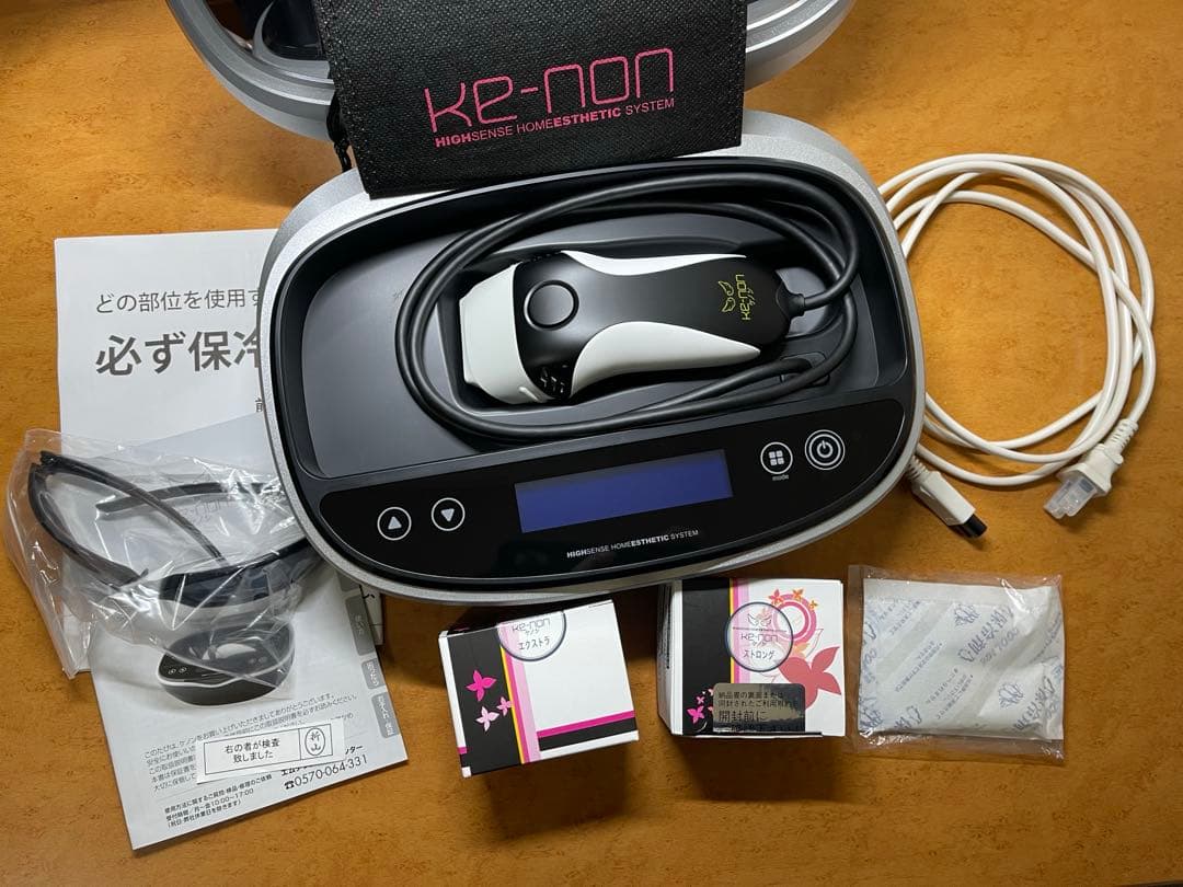 ke-non 脱毛器 Ver 8.6J カートリッジ3つ付き　ほぼ未使用