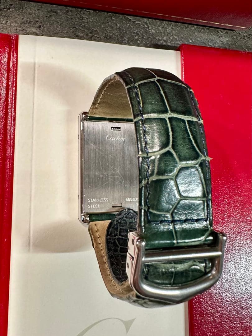 カルティエ　Cartier タンク　バスキュラント