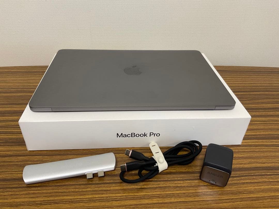 MacBook Pro ステージマネージャ対応 OS:Ventura