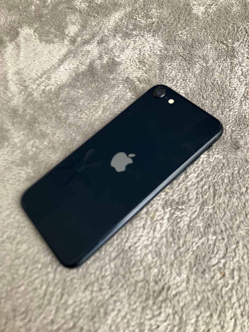 【ジャンク】iPhone SE 第3世代 64GB SIMフリー