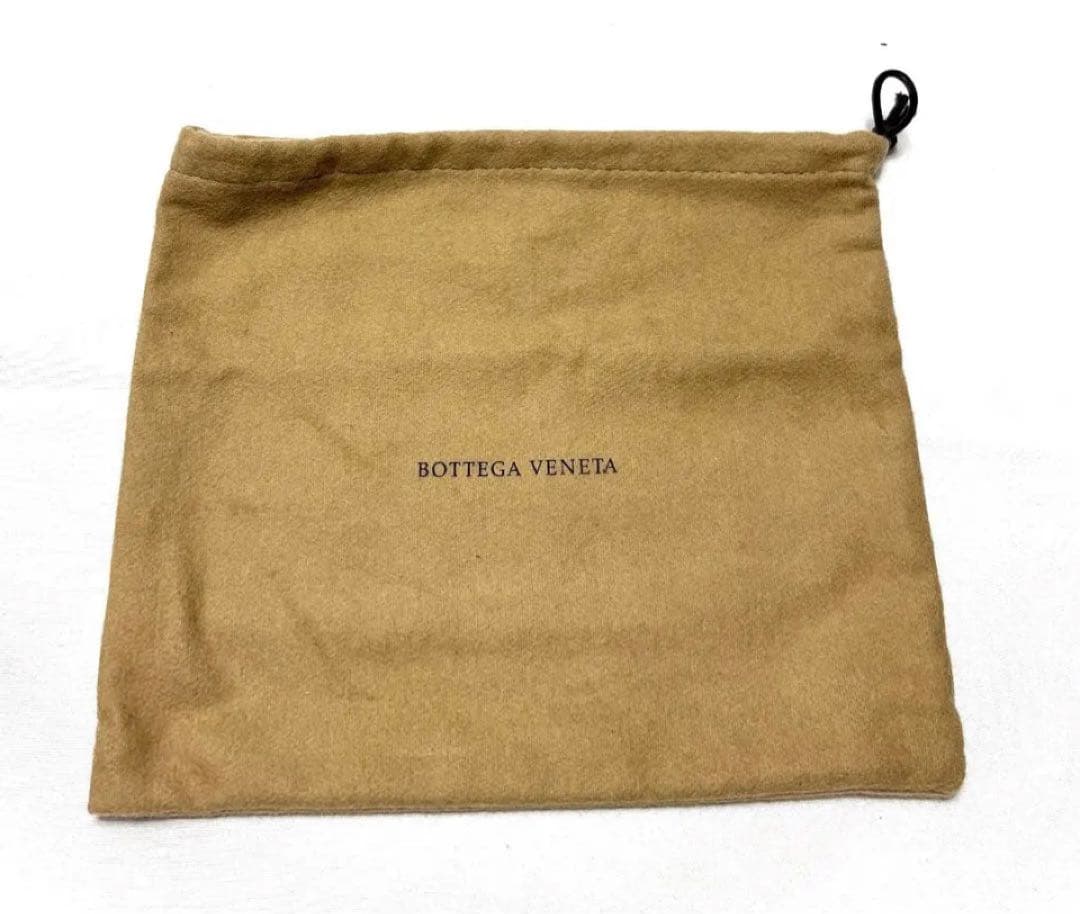 極美品BOTTEGA VENETAボッテガヴェネタイントレチャート袋付き