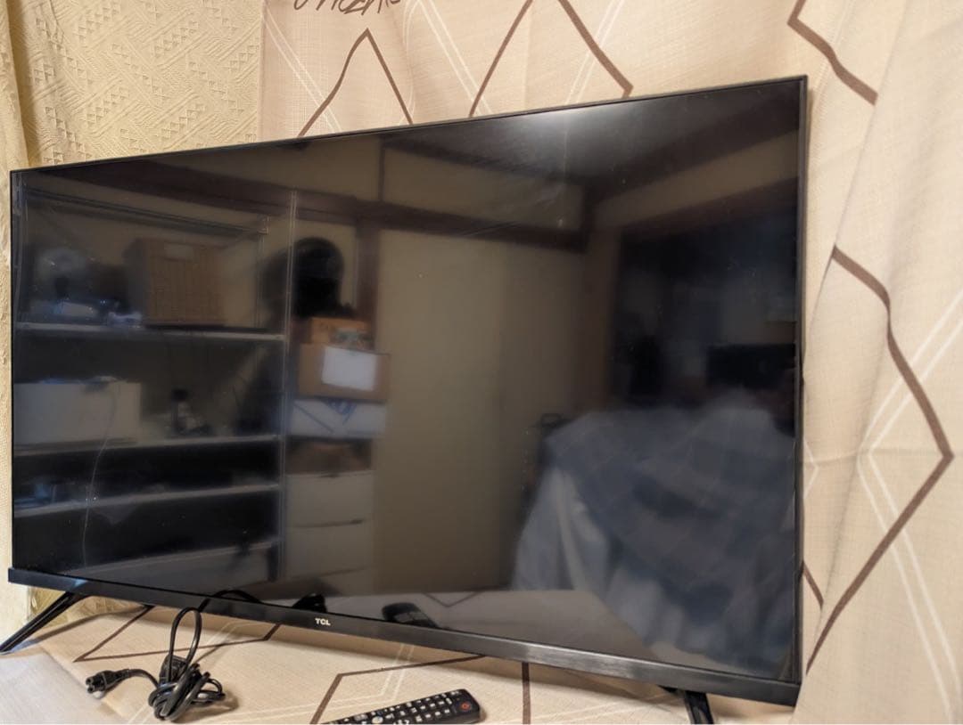 お茶TCL 40S5200B 40インチ　液晶テレビ
