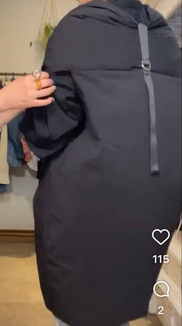 CYAN tokyo ストール ライク ダウン ベスト ブラック