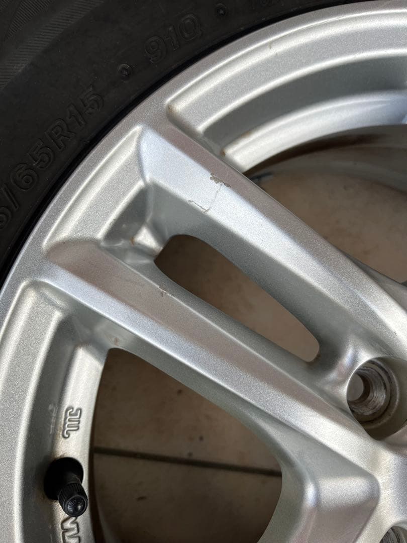 ブリヂストン バルミナ ブリザック スタッドレスセット195/65R15