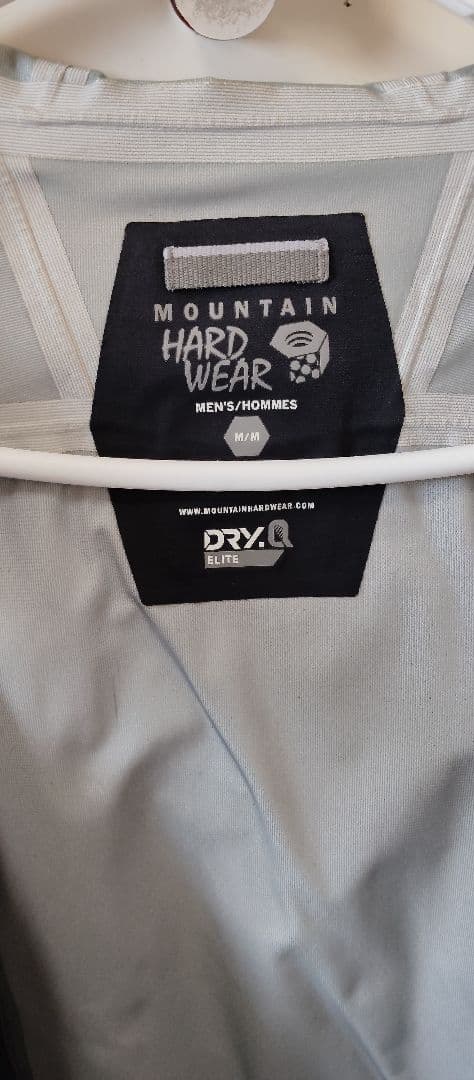 MOUNTAIN HARD WEAR DRY.QELITE ジャケット