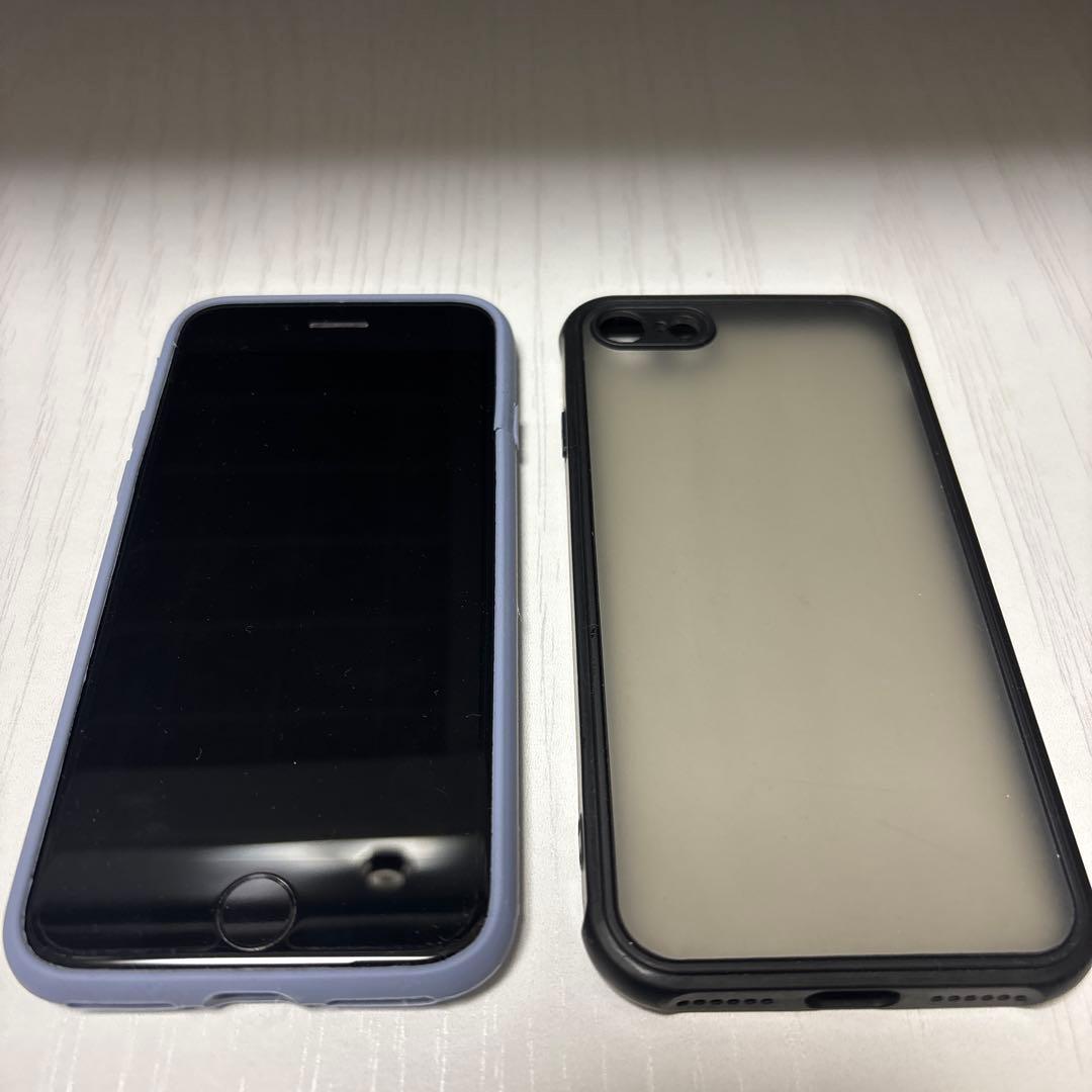 Apple iPhone SE第二世代 ケース2個おまけ付き