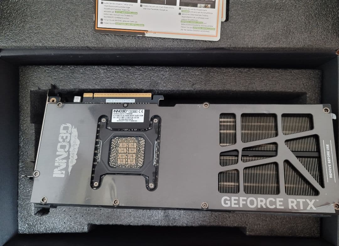 INNO3D GEFORCE RTX 5090 3スロット ジャンク