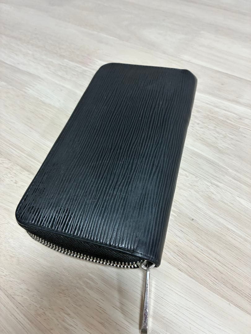 テイラー　ルイヴィトン ジッピーウォレット ブラック ラウンドファスナー