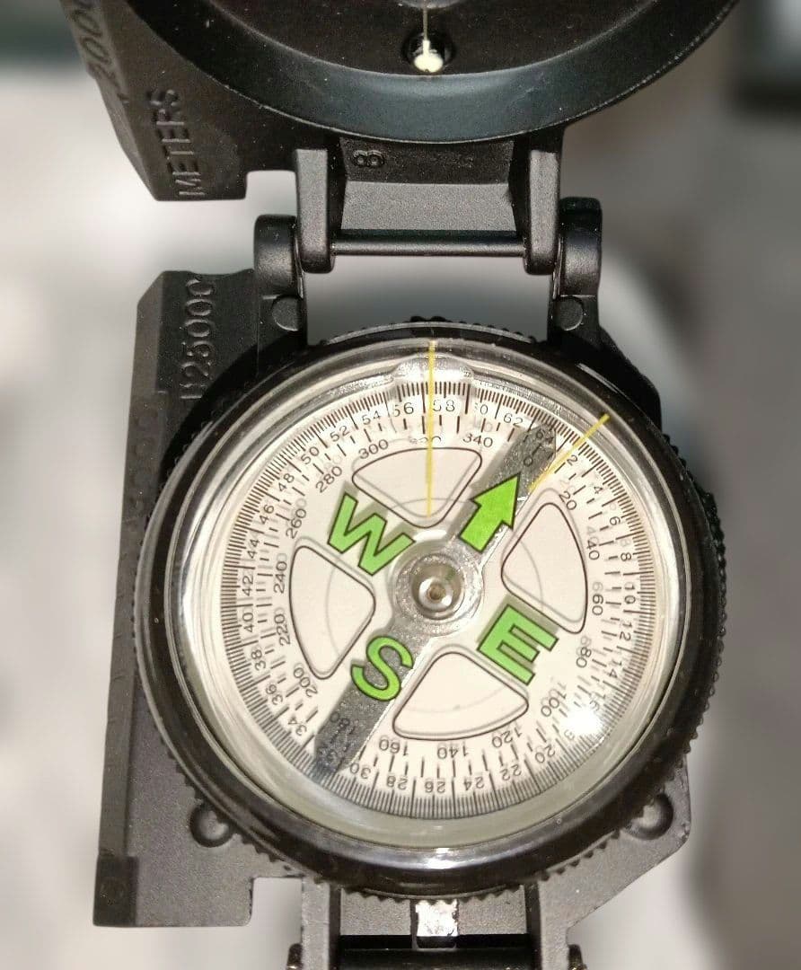 SECTOR　PILOTMASTER＆ミリタリーコンパスセット