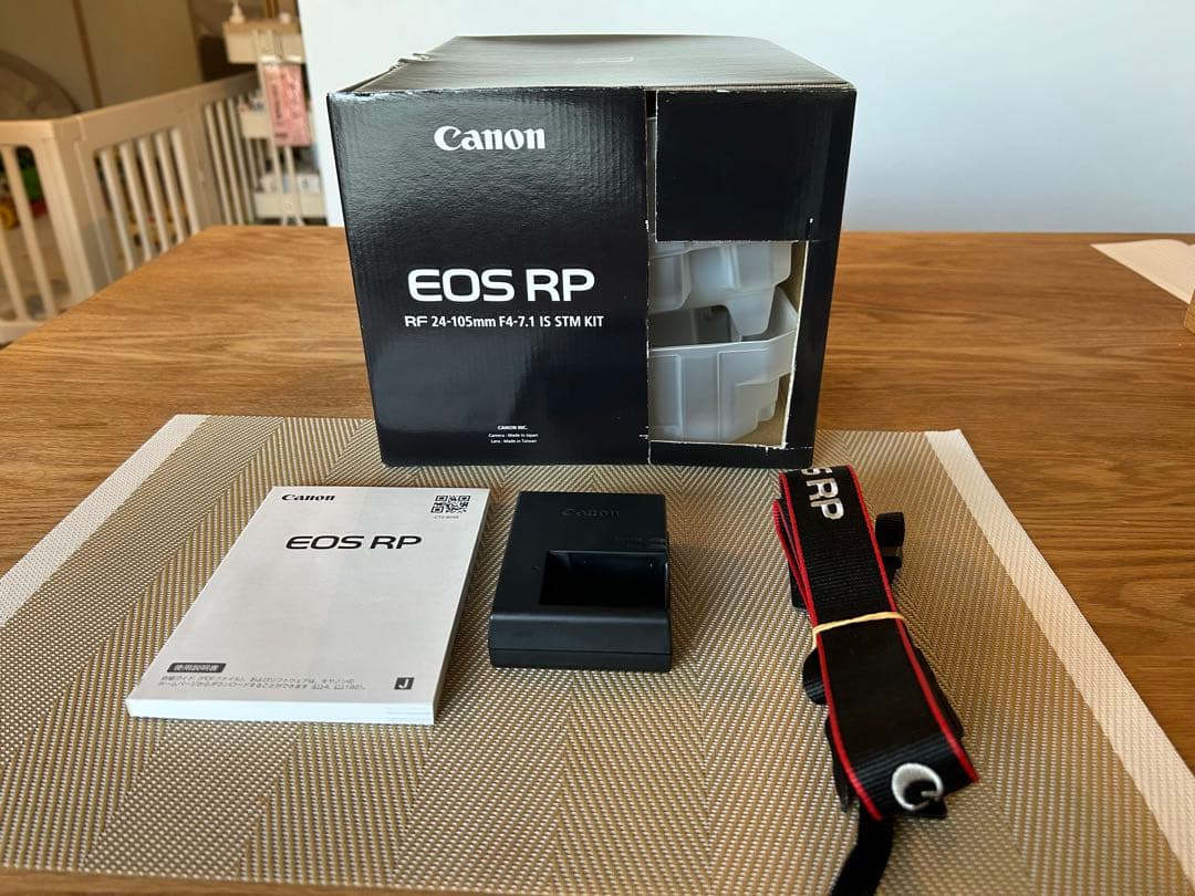 Canon EOS RP ミラーレスカメラ(ボディのみ)