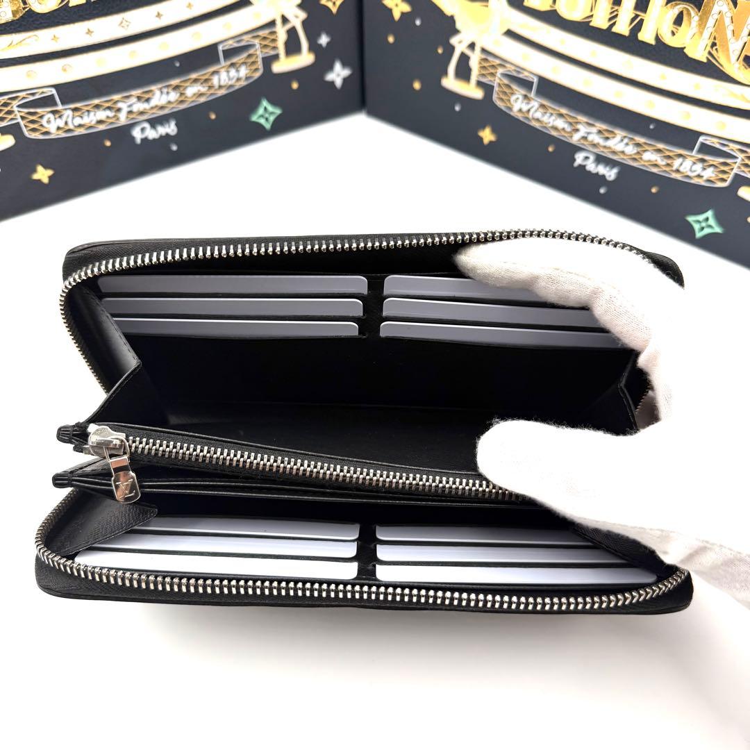 ルイヴィトン ジッピーウォレット エピ ノワール ラウンドファスナー 長財布 銀