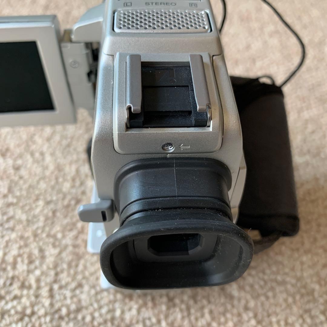 ソニー DCR-PC110 MiniDVビデオカメラレコーダー