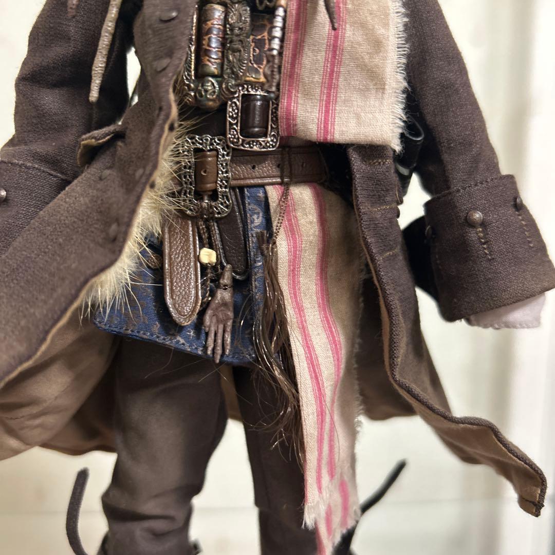 ジャック・スパロウ 1/6スケール フィギュア ホットトイズ