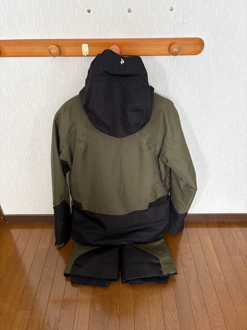 Peak Performance 　スキーウェア　GREY HAWK Mサイズ