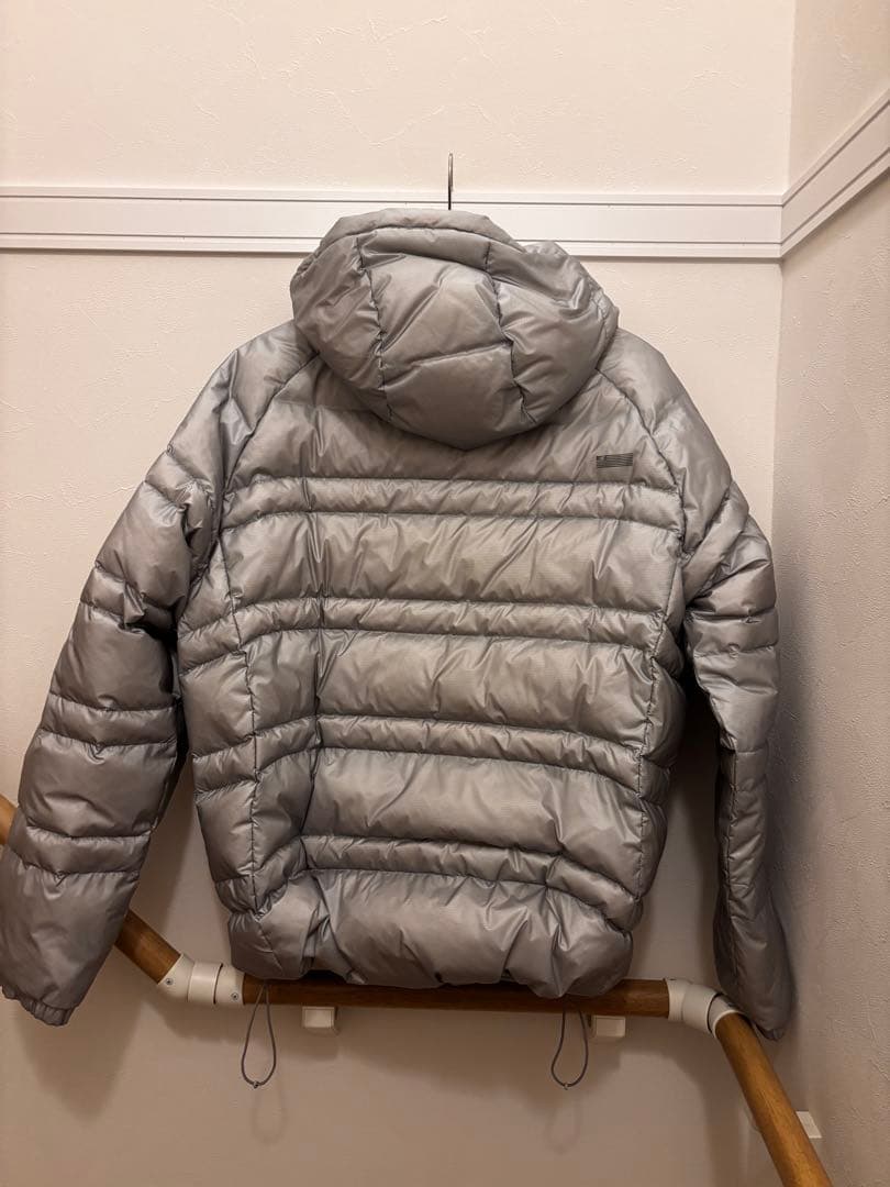 ジャケット・アウター New BalanceUNI Flying 77 DownJacket