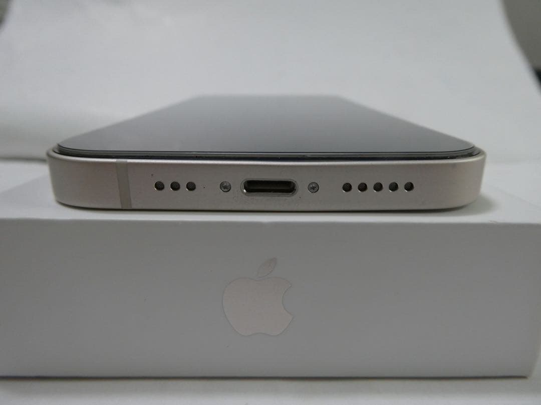 iPhone アイフォン13 スマホ　ギャラクシー　シャープ　Google