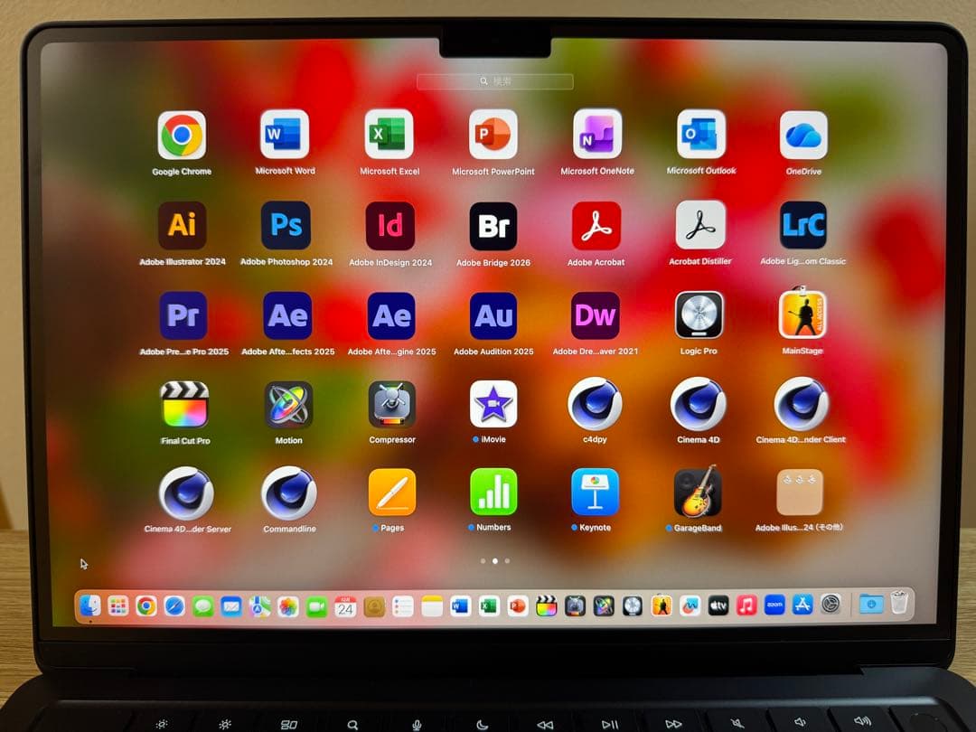 MacBook Air M4 Office永続版512GB ほぼ新品 動画編集可