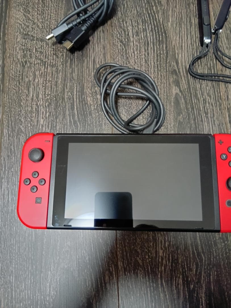 Nintendo Switch 本体 動作確認済、初期化済