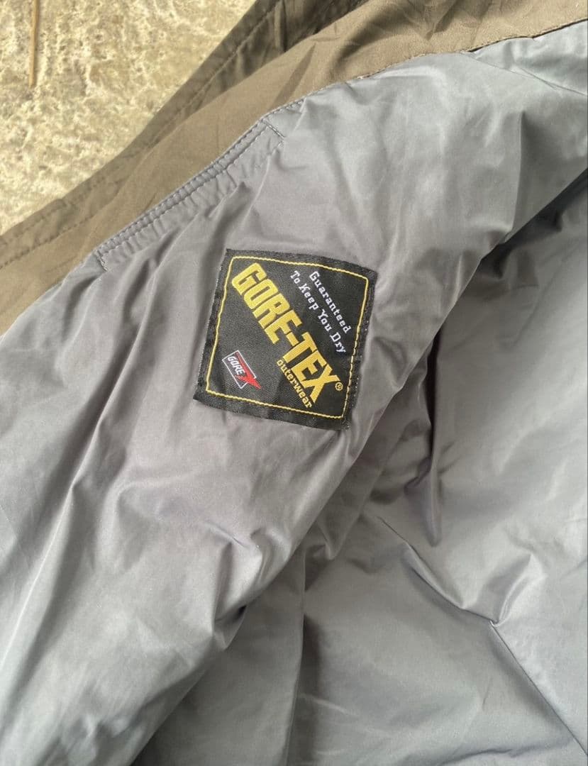 ギ*様 PRADA プラダ　ジャケット　ブルゾン　GORE-TEX ゴアテックス