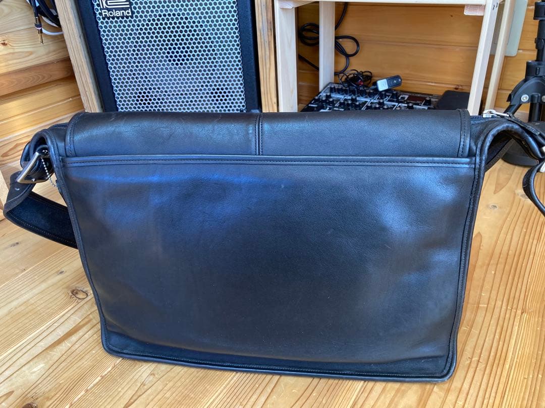 OLD COACHメッセンジャーバッグ