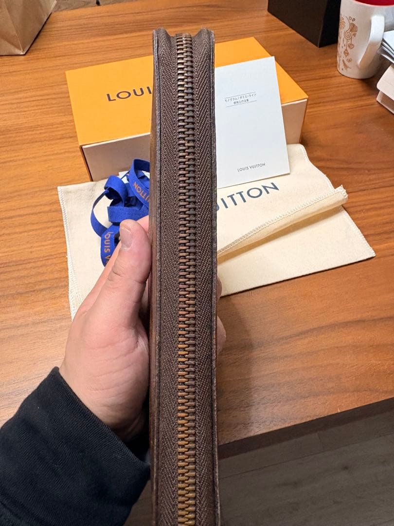 LOUIS VUITTON ジッピーオーガナイザー モノグラム
