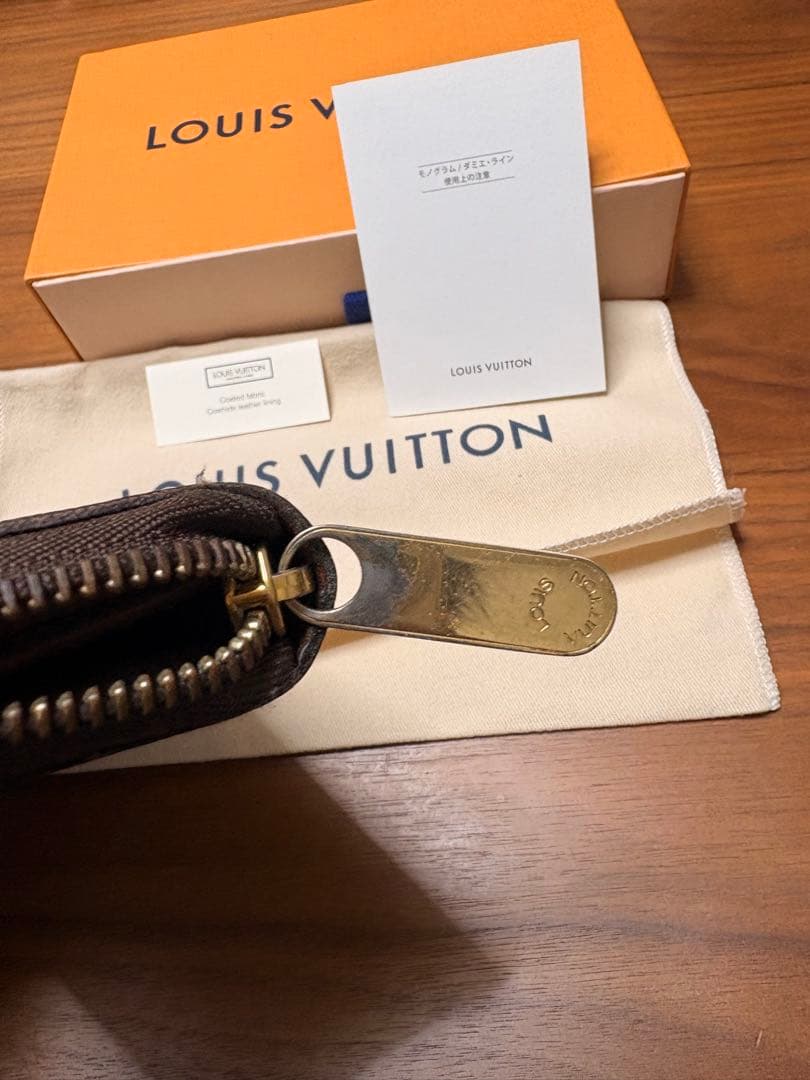 LOUIS VUITTON ジッピーオーガナイザー モノグラム