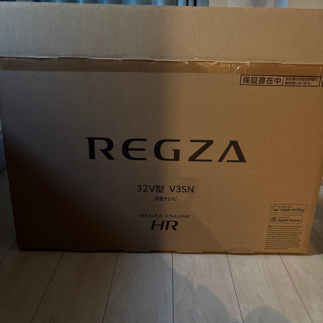 REGZA 32v型 v35nテレビ 本体とリモコン付き