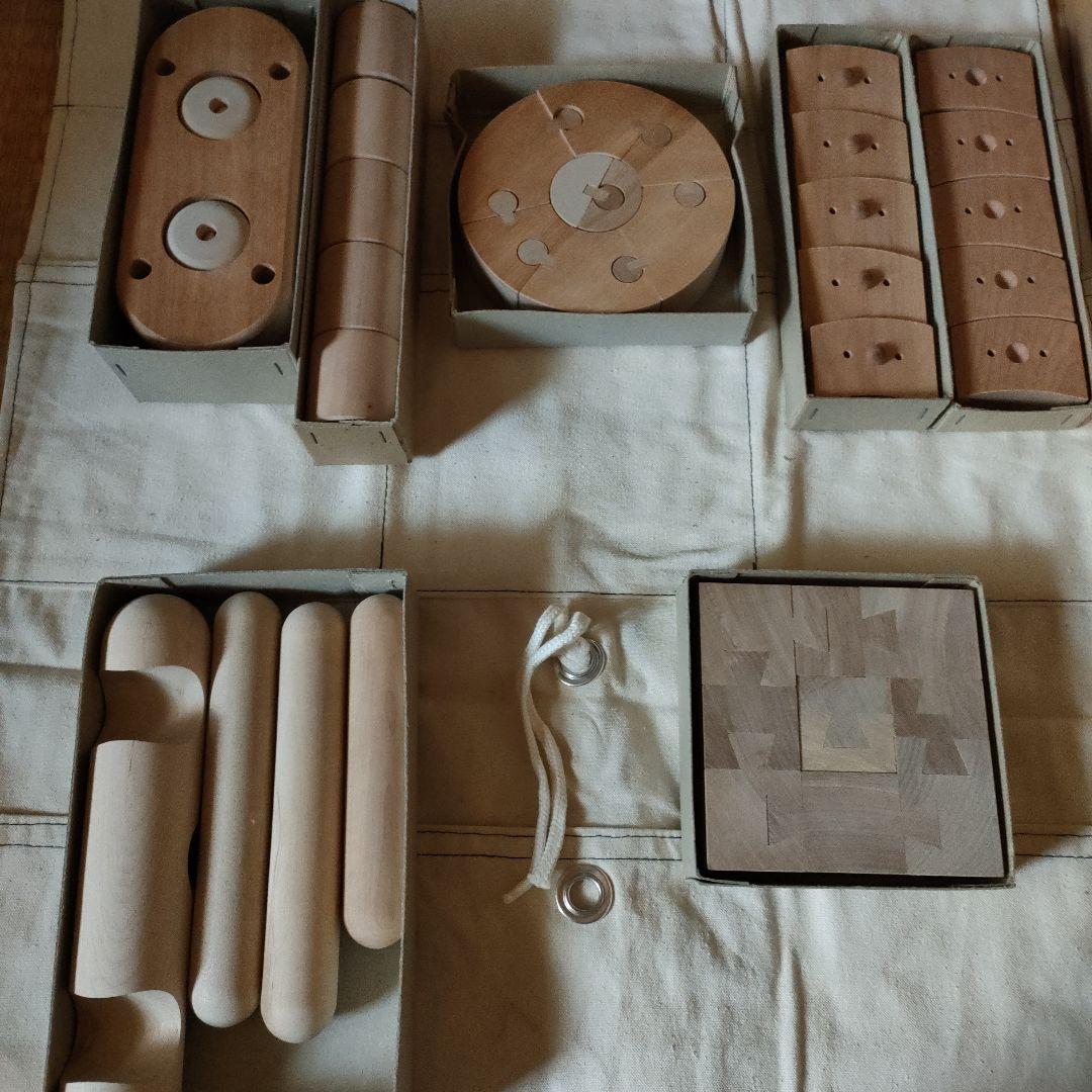 積み木　白木の世界