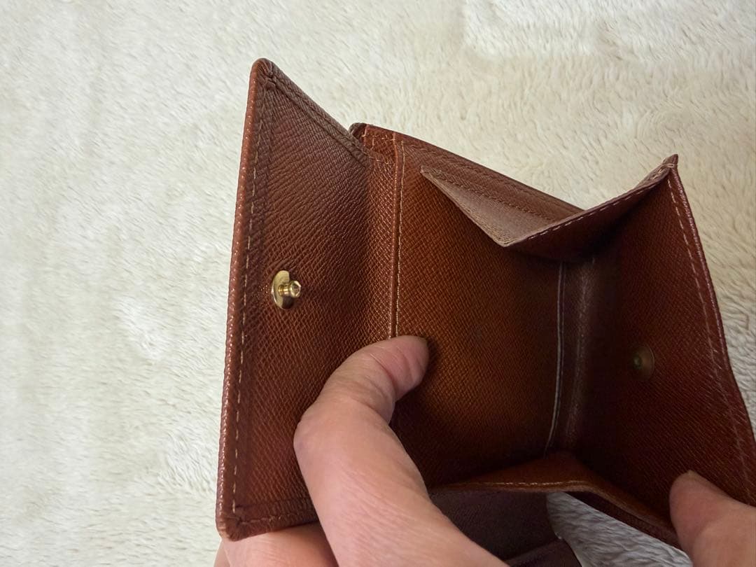 LOUIS VUITTON ルイヴィトン 財布 二つ折り財布　モノグラム