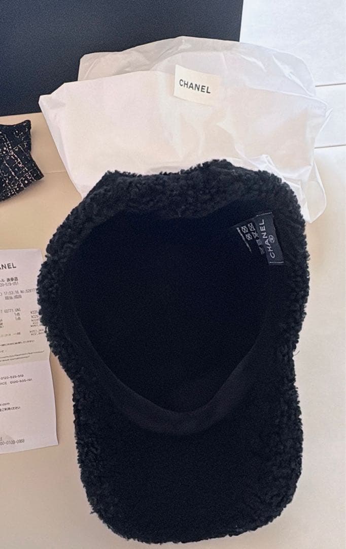 CHANEL 2025秋冬　モコモコボアキャップ 帽子　ブラック　美品