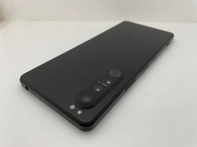 SONY Xperia 1 III SOG03 フロストブラック トリプルカメラ