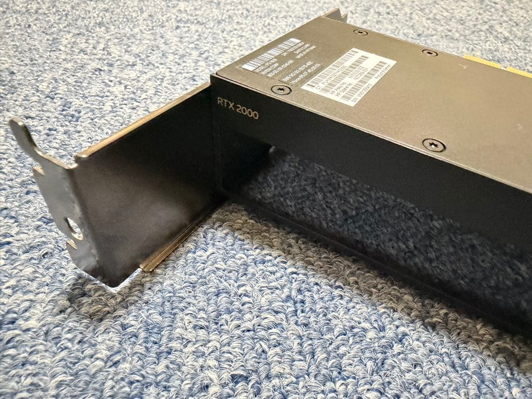 NVIDIA RTX 2000 ada グラフィックボード