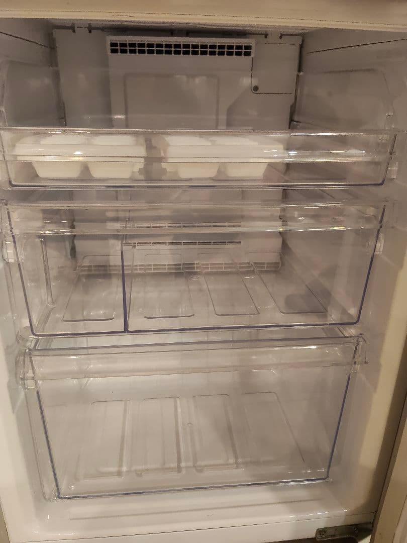 SHARP プラズマクラスター付き冷蔵庫 270L　SJ-PD27X-S