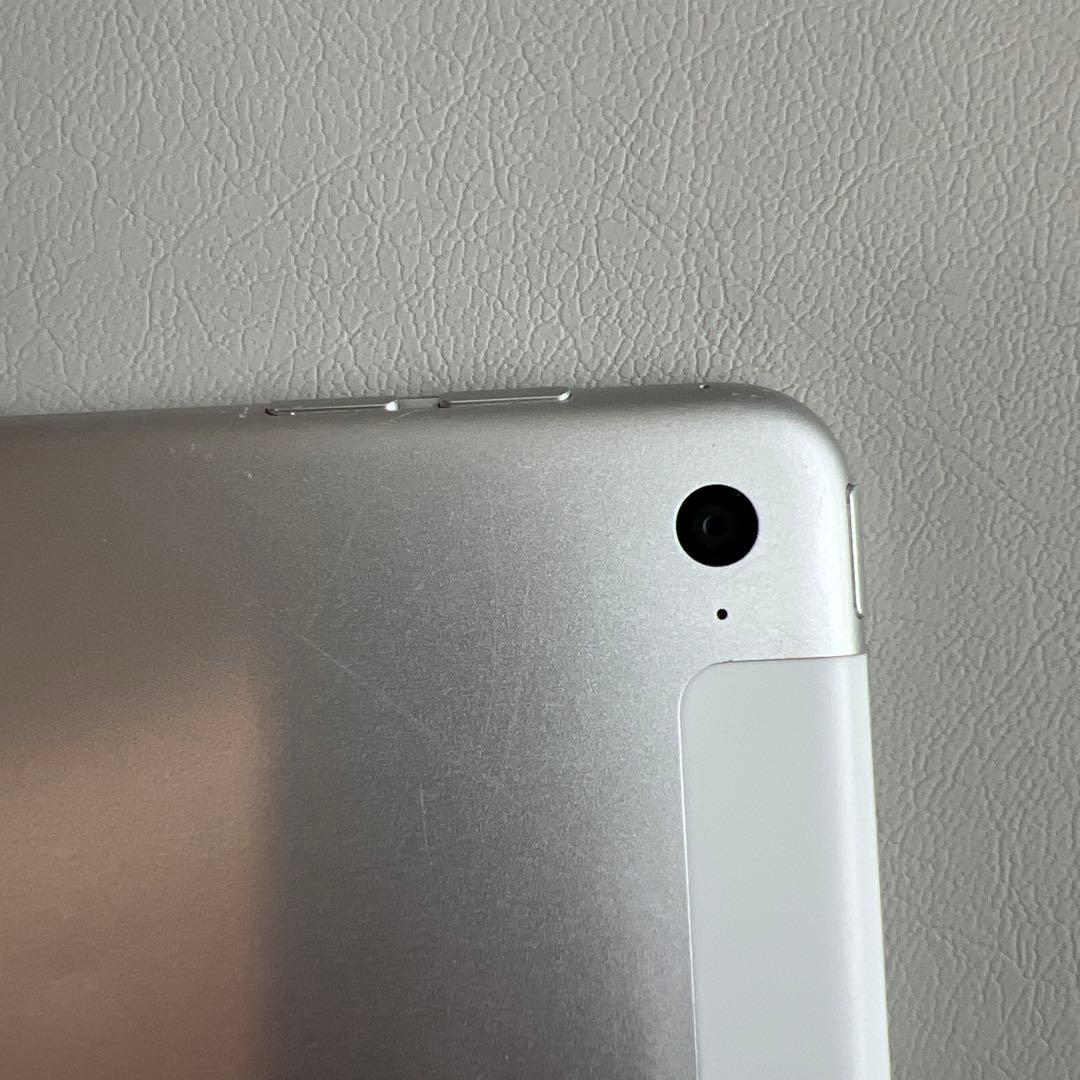 美品　ipad mini4 32gb シルバー