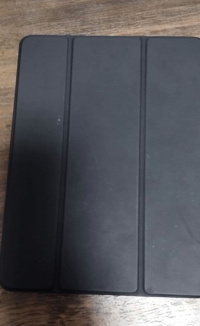 Apple iPad　第6世代　32GB シルバー ケース付き