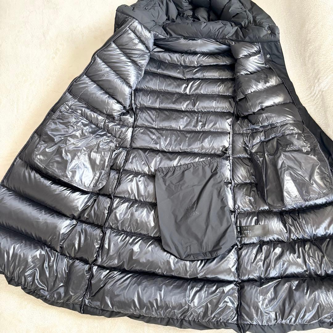 【新品】ユニクロ +J ウルトラライトダウンフーデットコート　M ブラック