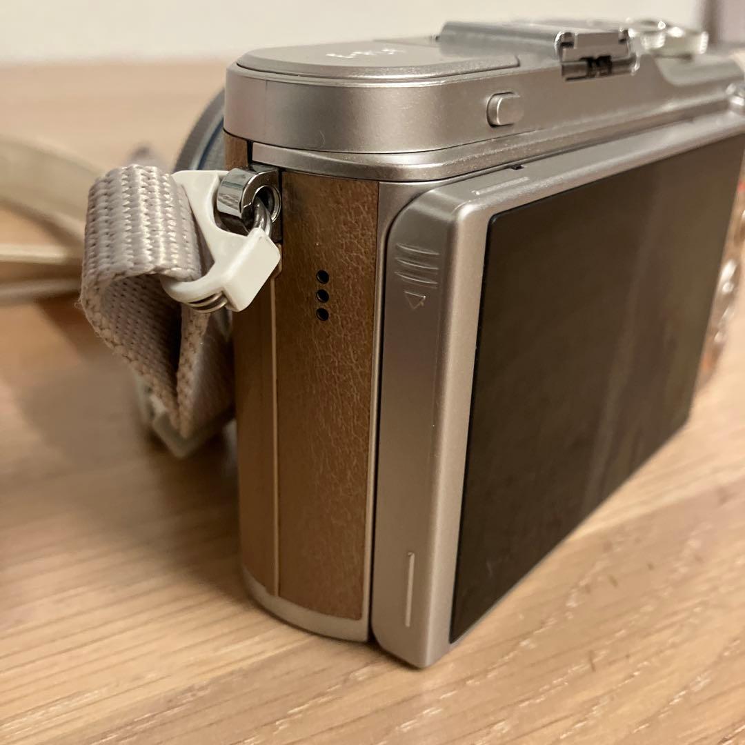 OLYMPUS PEN E-PL9 ミラーレスカメラ ゴールド